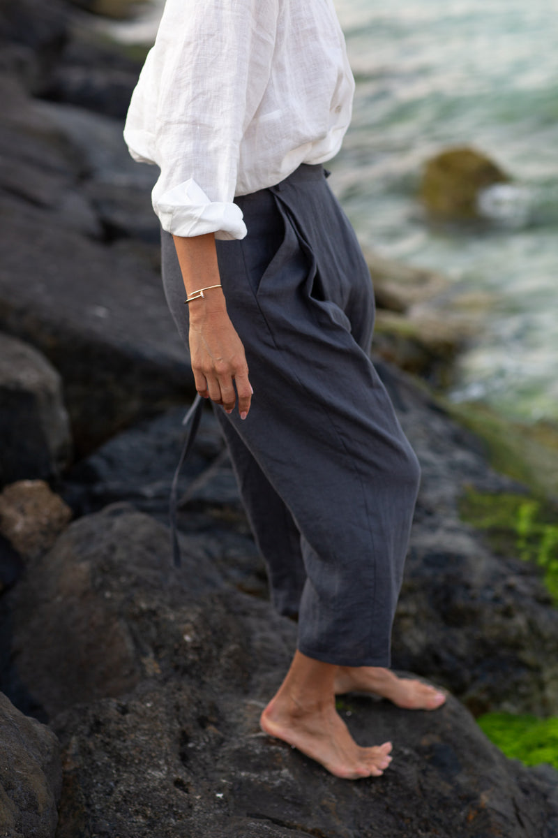 Azarin Wrap One Size Linen Pants Charcoal